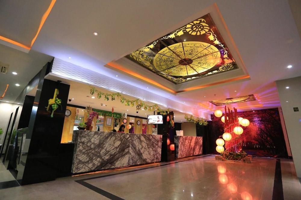 Grand Hawaii 3* Pekanbaru